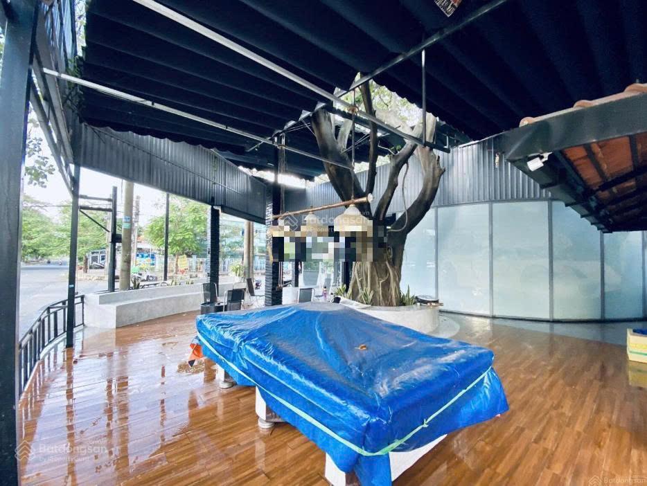 Vị trí đắc địa | quận 1 | showroom ngân hàng f&b