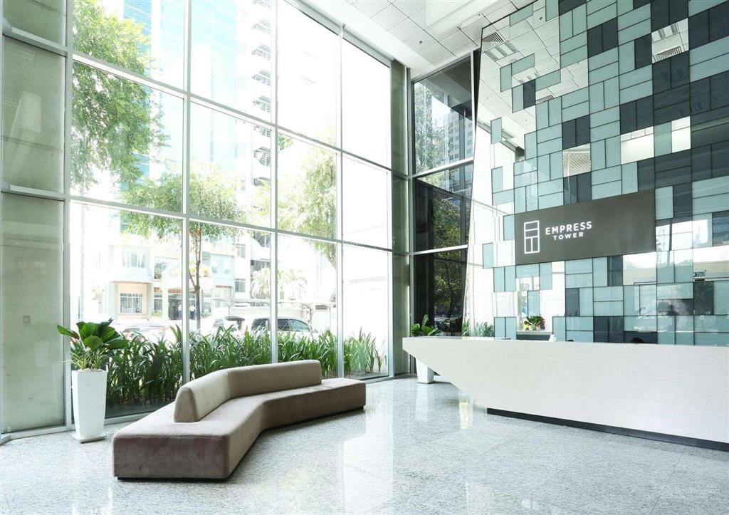 Cho thuê mặt bằng khủng 860m trung tâm hàm nghi q1860m² trệt + lửng giá thuê 300 triệu/tháng