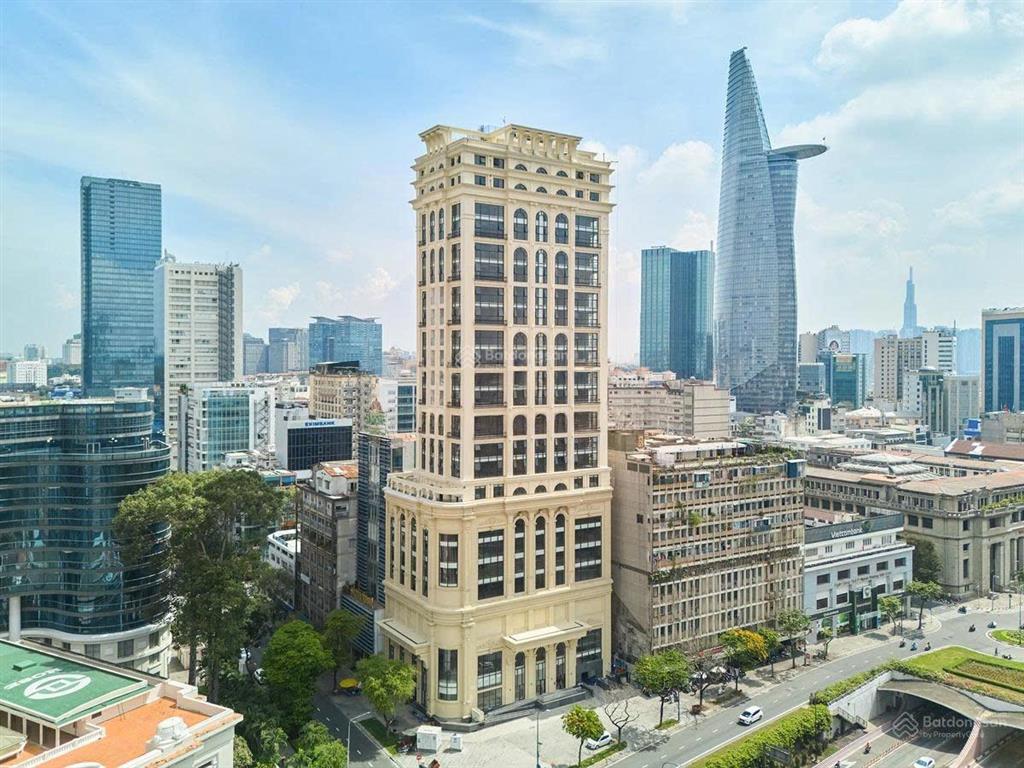 Sự kết hợp giữa văn phòng và căn hộ cao cấp tại trung tâm quận 1