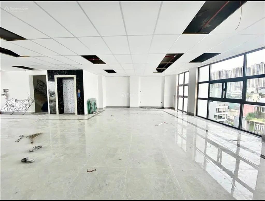 Mt điện biên phủ, bình thạnh dt 10 x 22m kết cấu trệt + 5 lầu giá thuê 130 triệu/tháng