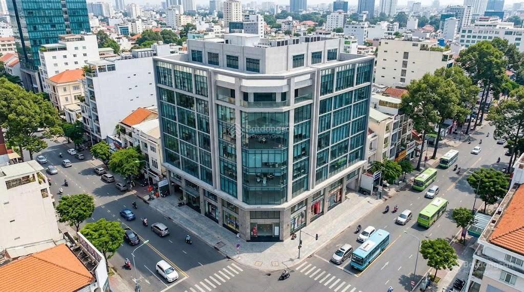 Góc 2 mặt tiền 20b ngô văn năm phường sài gòn phù hợp nhà hàng, showroom, văn phòng cao cấp