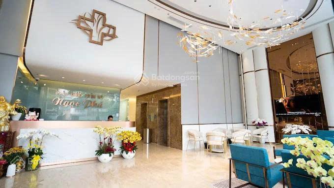 Tòa nhà mặt tiền điện biên phủ gần hàng xanh | tòa nhà mới | phù hợp văn phòng