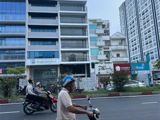 Tòa nhà mới xây dựng hầm 7 tầng mặt tiền số 135 cộng hòa tân bình
