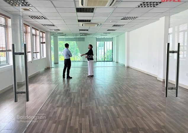 Tòa nhà tại phường sài gòn tại trung tâm hồ chí minh dtsd 4000m2