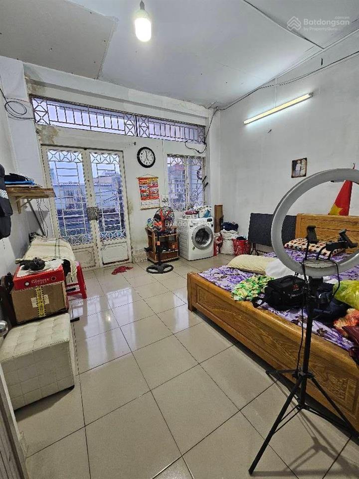 Bán nhà cạnh tên lửa 6.2 tỷ, 84m2  4x21m  3 tầng 3pn & 3wc, phòng thờ, phòng bếp rộng