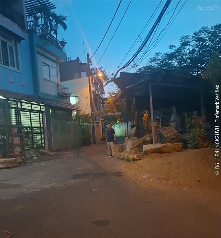 Bán nhà hồng bàng  6.3 t.ỷ.
+ 57m , 4 tầng btct 4pn 4wc, st rộng rãi.
+ hẻm nhựa 8m ô tô chạy