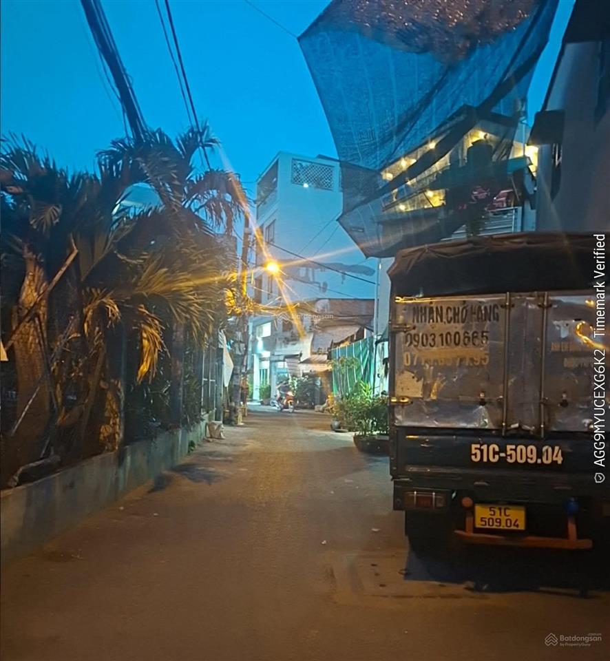 Bán nhà hồng bàng  6.3 t.ỷ.
+ 57m , 4 tầng btct 4pn 4wc, st rộng rãi.
+ hẻm nhựa 8m ô tô chạy