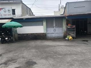 Bán mảnh đất siêu ngon ngang 8m đất vuông vức lg12m gần trường đại học công nghiệp tp.hcm