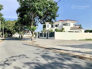 Cần bán nhanh căn biệt thự vườn cạnh vinhomes paradise cần giờ. giá rẻ nhất khu vực chỉ 28 triệu/m2