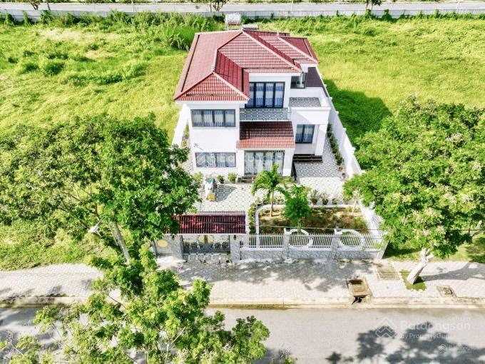 Cần bán nhanh căn biệt thự vườn cạnh vinhomes paradise cần giờ. giá rẻ nhất khu vực chỉ 28 triệu/m2