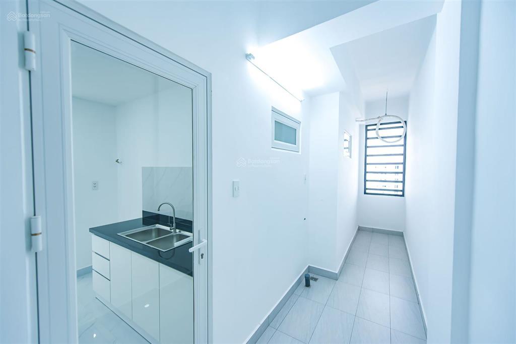 Chính chủ cần bán căn 84m2 (2pn2wc) ngay vòng xoay an lạc  huỳnh bá chánh  tân nhựt. giá 2,8 tỷ
