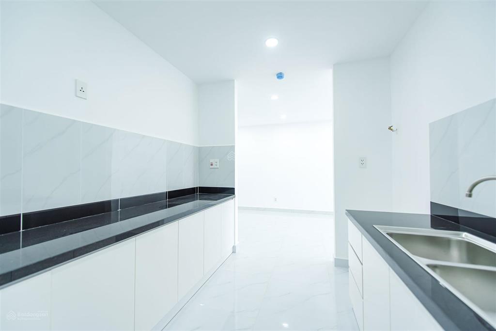 Chính chủ cần bán căn 84m2 (2pn2wc) ngay vòng xoay an lạc  huỳnh bá chánh  tân nhựt. giá 2,8 tỷ