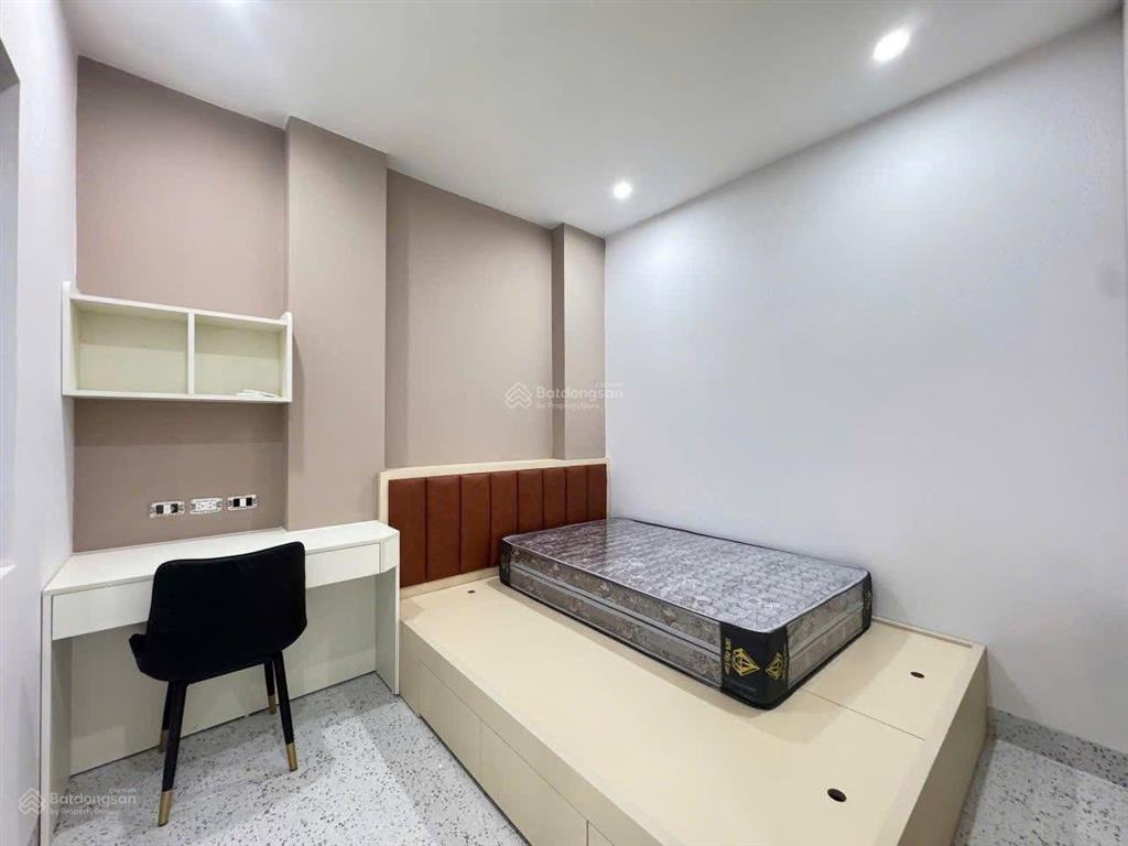 Hàng hiếm tại 2 ngủ 1 khách vương thừa vũ, 11,5 triệu, 50 m2, cho thuê cc mini, căn hộ dịch vụ