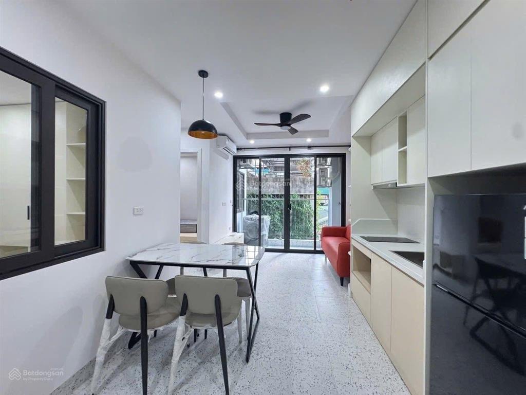 Hàng hiếm tại 2 ngủ 1 khách vương thừa vũ, 11,5 triệu, 50 m2, cho thuê cc mini, căn hộ dịch vụ