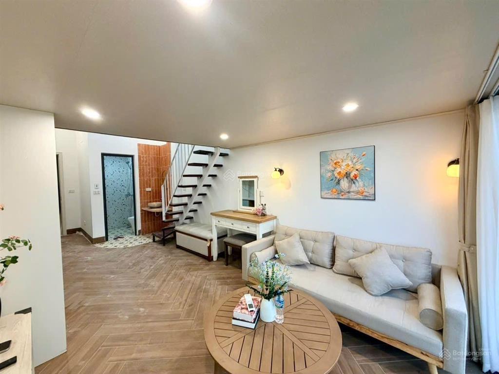 Siêu phẩm duplex 12 triệu, 35m2 view đẹp tại huỳnh thúc kháng, đống đa, hà nội