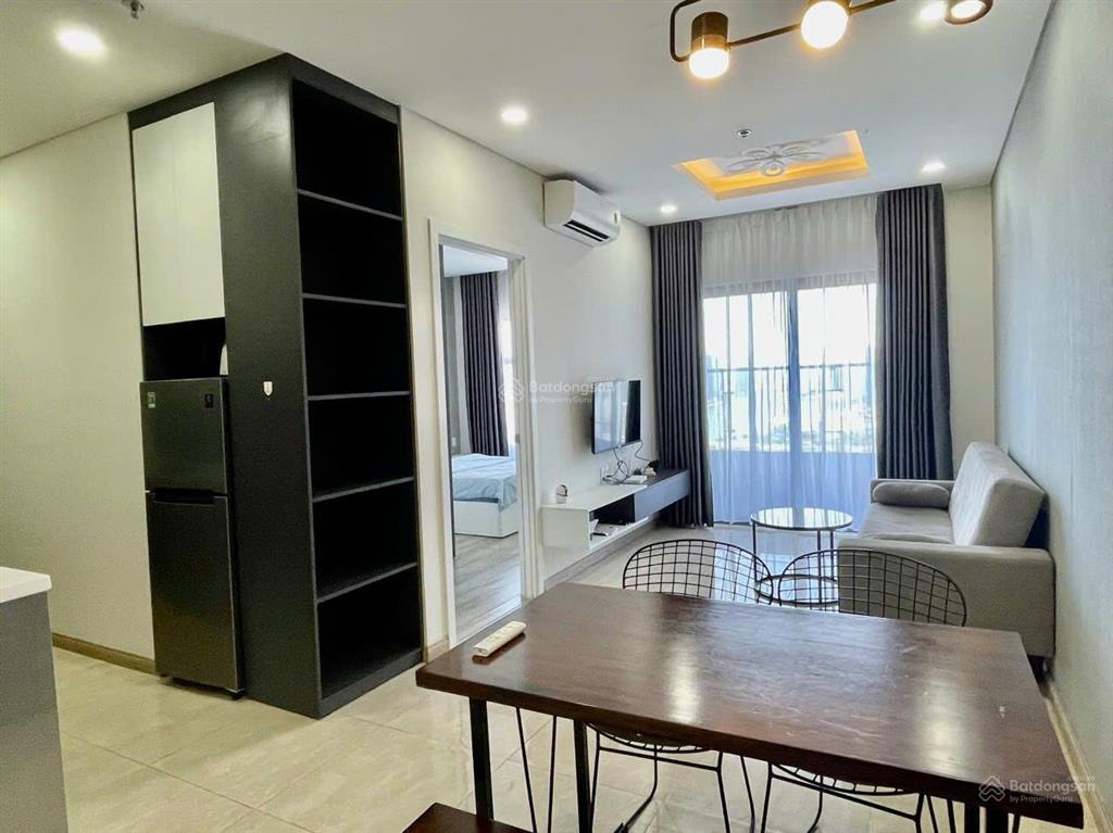 Cho thuê căn hộ 2pn cao cấp monarchy  view đẹp | full nội thất