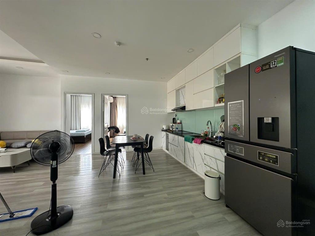 Bán gấp căn hộ 2 ngủ monarchy diện tích rộng 86m²  có sổ hồng sẵn  ngay cầu rồng