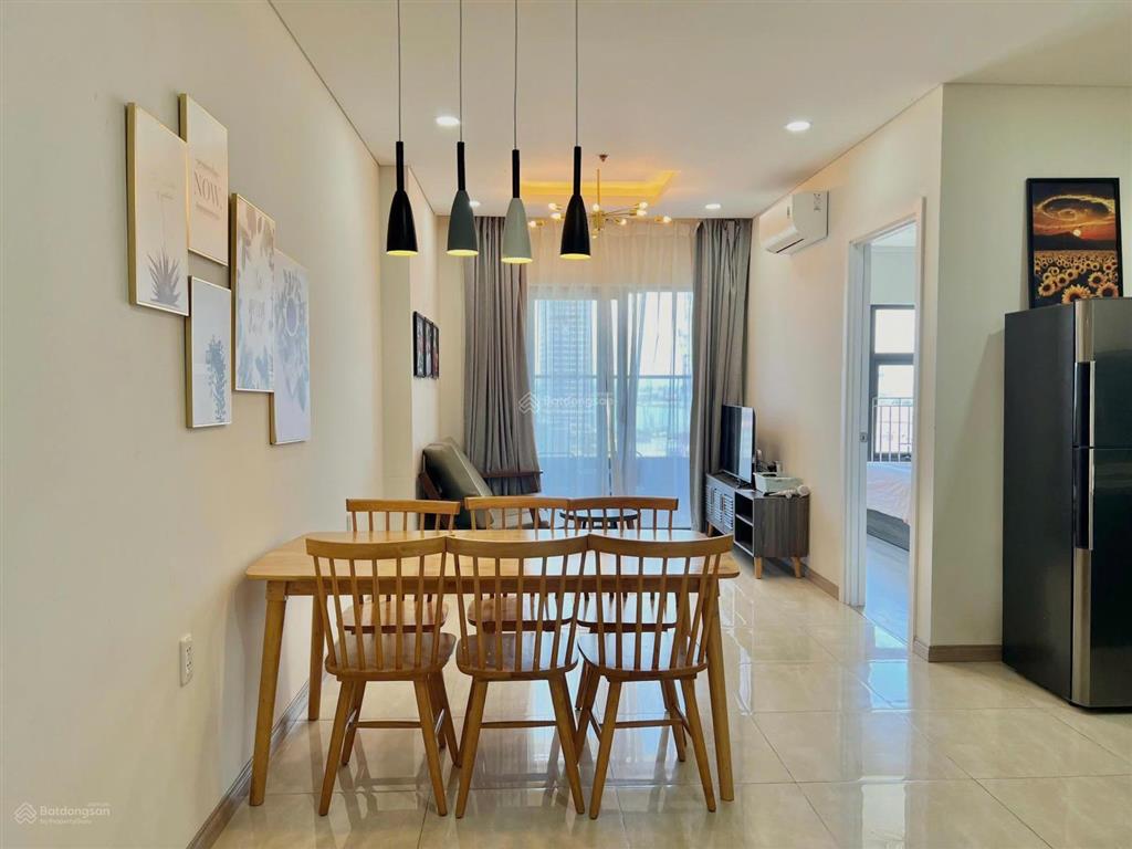 Cho thuê căn hộ 2pn monarchy full nội thất tầng cao view sông hàn