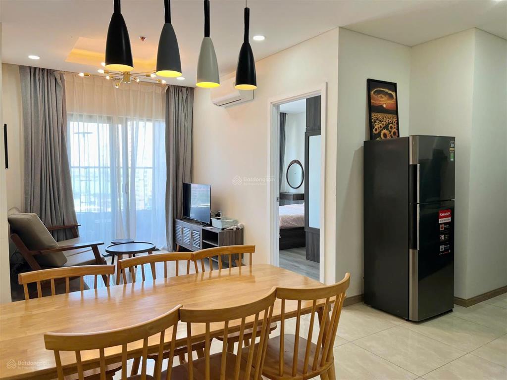 Cho thuê căn hộ 2pn monarchy full nội thất tầng cao view sông hàn