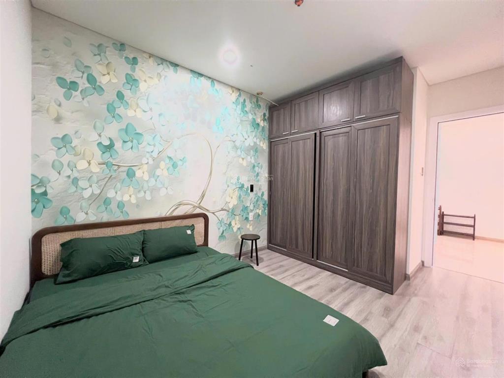 Cho thuê căn hộ 2pn monarchy full nội thất tầng cao view sông hàn