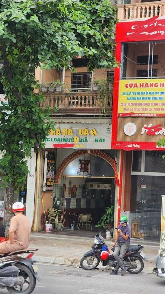 Chính chủ cần bán gấp nhà mặt phố giải phóng 100m2 x 5 tầng mt5 m giá 300tr/m2 có thương lượng