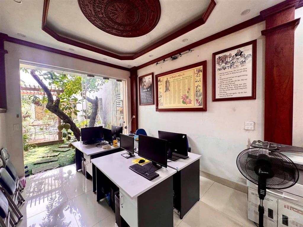 Chính chủ bán gấp nhà xuân đỉnh 61m2, 5 tầng mặt tiền 5m, 50m ra ôtô giá chỉ 10 tỷ