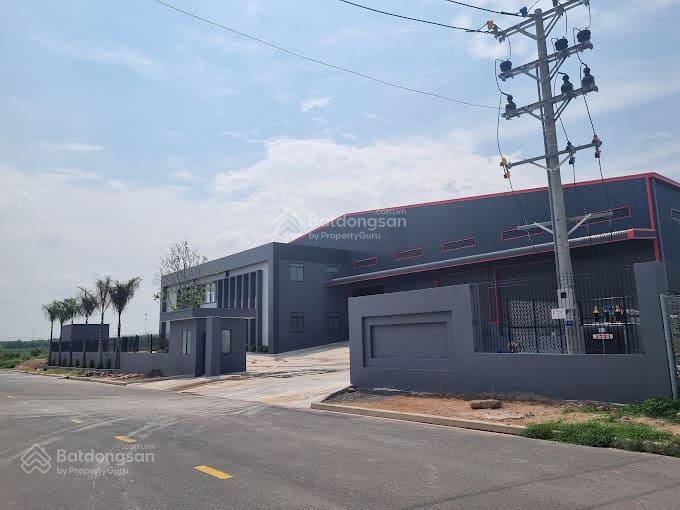 Nhà xưởng kho bãi xây sẵn (pccc tự động) 2000m2  10000m2 tiệm cận 2 cao tốc lớn, tặng 1 tháng thuê