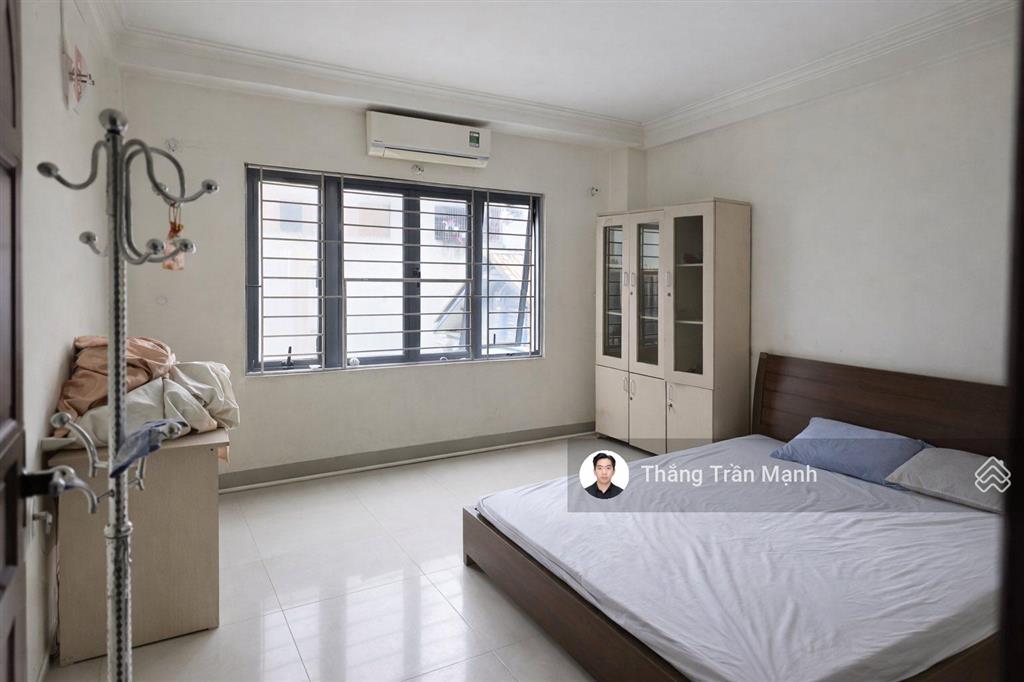 Nhỉnh 8 tỷ  nhà phú đô 40m x 6 tầng  7 ngủ  ngõ 3 gác quay đầu  vài bước ra mặt phố