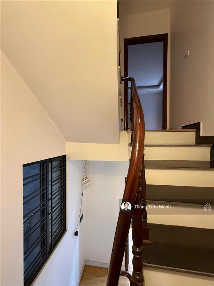 Mỹ đình  ngõ thông  ô tô đỗ cổng dân xây 5 tầng  2 thoáng  giá chỉ 8.5 tỷ