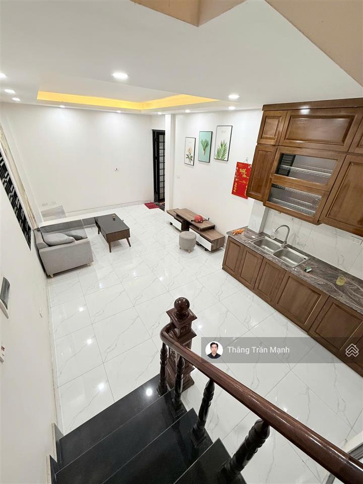 Mỹ đình  ngõ thông  ô tô đỗ cổng dân xây 5 tầng  2 thoáng  giá chỉ 8.5 tỷ