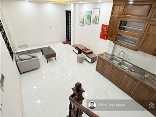 Mỹ đình  ngõ thông  ô tô đỗ cổng dân xây 5 tầng  2 thoáng  giá chỉ 8.5 tỷ