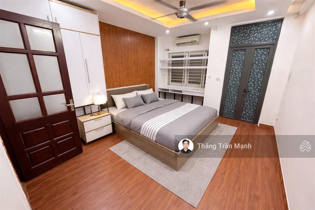 Chỉ 8 tỷ  nhà 7 tầng full nội thất  sát phố đình thôn  10m ra ô tô