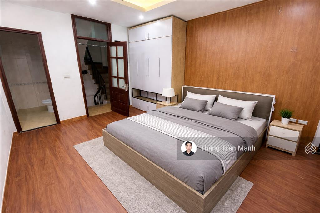 Chỉ 8 tỷ  nhà 7 tầng full nội thất  sát phố đình thôn  10m ra ô tô