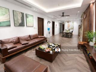 Siêu phẩm royal 131m2  4 ngủ  2 ban công đông & bắc  cực thoáng  chỉ 17.8 tỷ