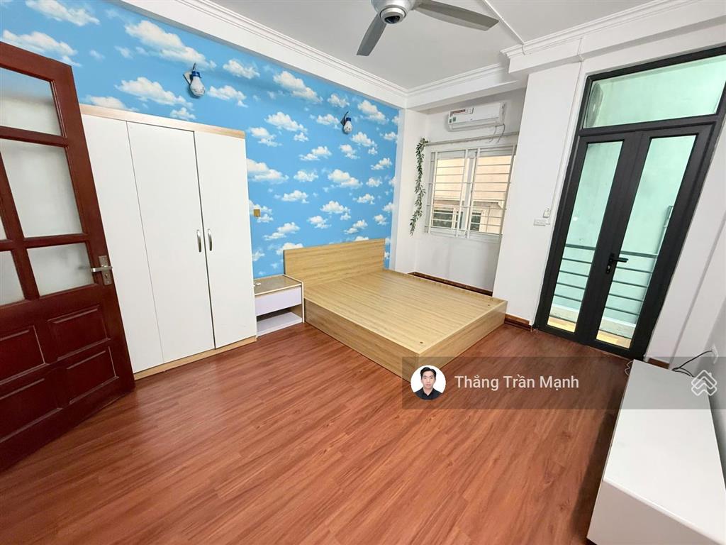 Mỹ đình  nhà 30m x 7 tầng  10m ra ô tô dừng đỗ hàng ngày  giá đầu tư!