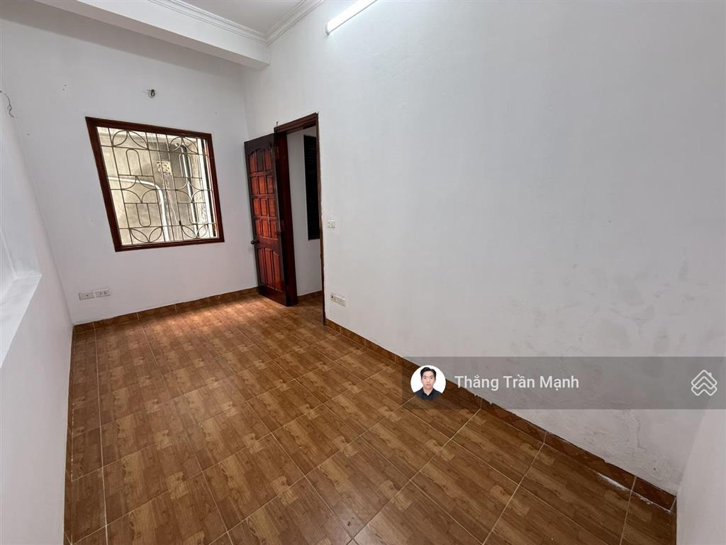 Siêu phẩm mỹ đình 42m2 x 5 tầng  lô góc  10m ra ôtô  nhà dân xây chắc chắn giá chỉ 8 tỷ