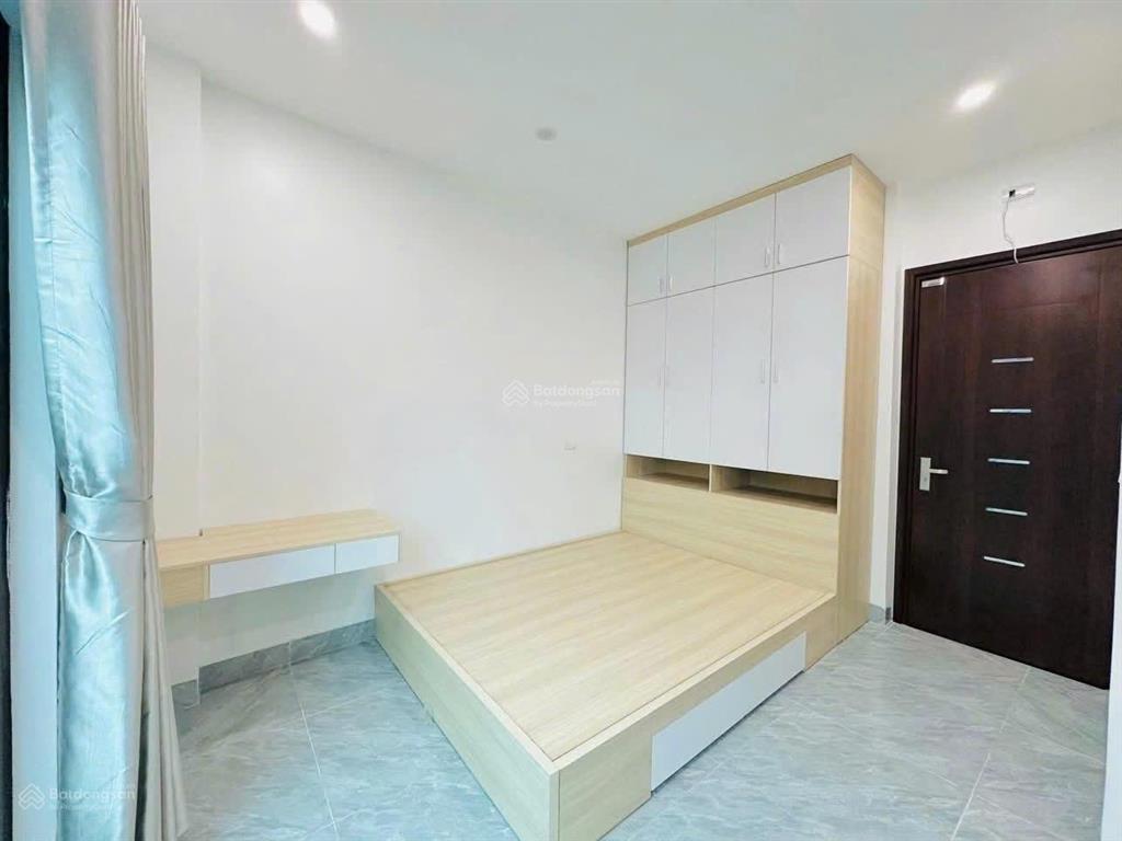 Đình thôn nhà 7 tầng thang máy 13 phòng khép kín  doanh thu 70tr/tháng  giá đầu tư 14 tỷ