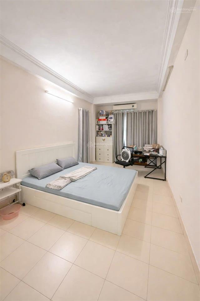 Mỹ đình  lô góc 3 thoáng  36,5m² x 6 tầng  giá 7,3 tỷ  cầu thang rộng có thể cải tạo thang máy