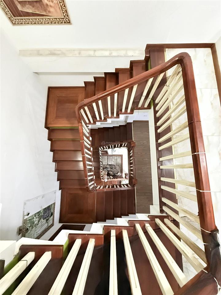 Siêu phẩm hàm nghi  lô góc 6 tầng x 51m2  thang máy  dân trí đỉnh  hiếm nhà bán  chỉ 12 tỷ