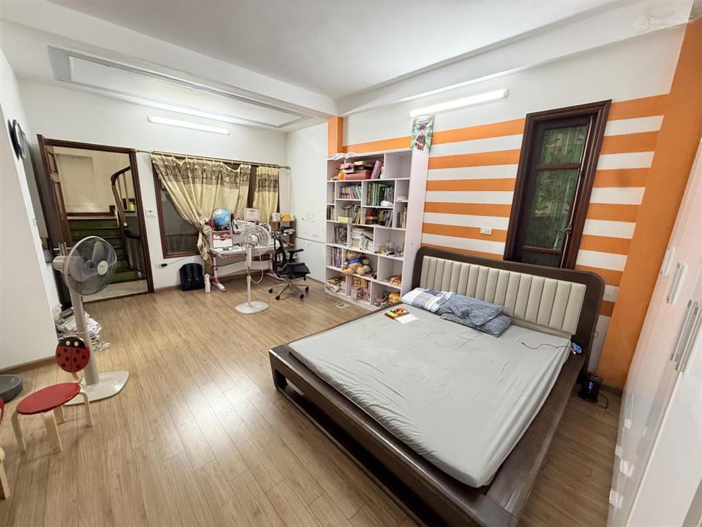 Siêu phẩm hàm nghi  lô góc 6 tầng x 51m2  thang máy  dân trí đỉnh  hiếm nhà bán  chỉ 12 tỷ