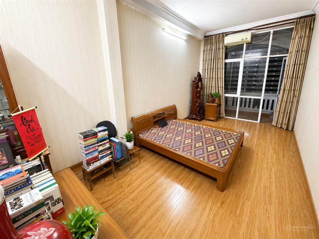 Chỉ 18 tỷ! bán nhà mặt phố mễ trì  60m2 x 5 tầng  ô tô tránh  3 thoáng  kinh doanh!