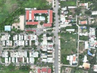 Đáo hạn ngân hàng  kdc depot tân kiên ngay đường hưng nhơn. cách ql1a 500m di chuyển thuận tiện