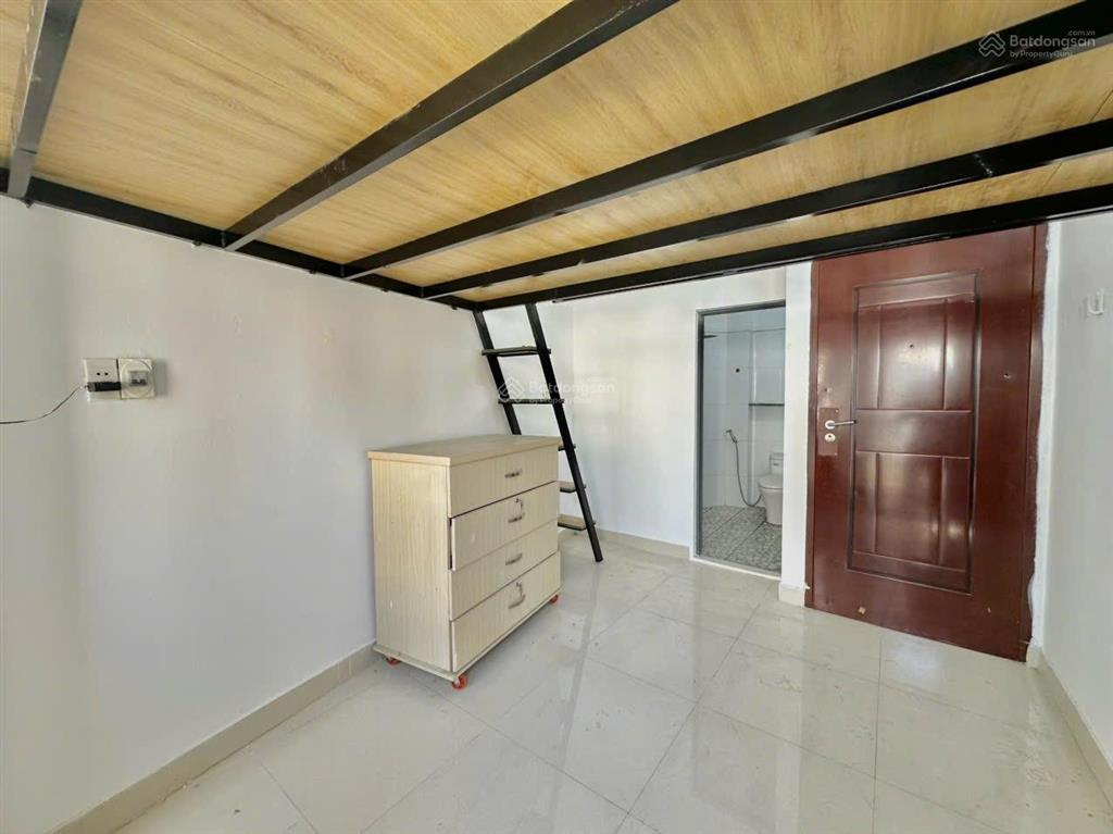 Phòng trọ giá rẻ gần ngay nguyễn kiệm