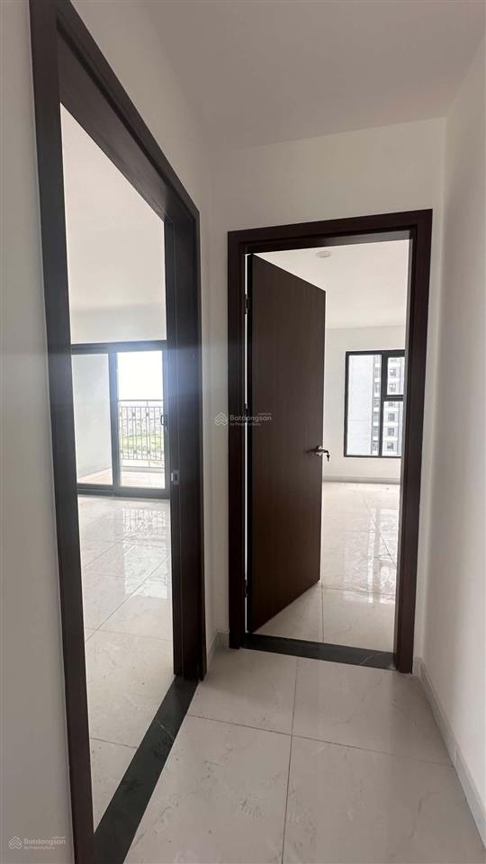 Bán cc góc vip nhất hanhomes blue star, trâu quỳ, 70 triệu / m2, 75 m2, 2pn, 2wc, view đẹp