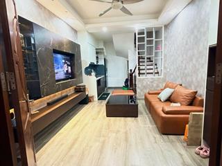 Bán nhanh nhà mới tinh cầu giấydt 35m x 5 tầngfull nội thất giá nhỉnh 10 tỷ