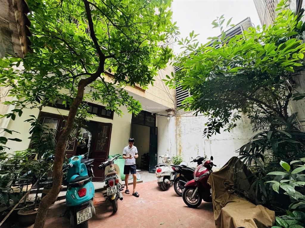 Siêu phẩm nhà mặt phố nguyễn khangchủ xác định bán đấtdt 60m2 mặt tiền rộng 7mgiá 26 tỷ