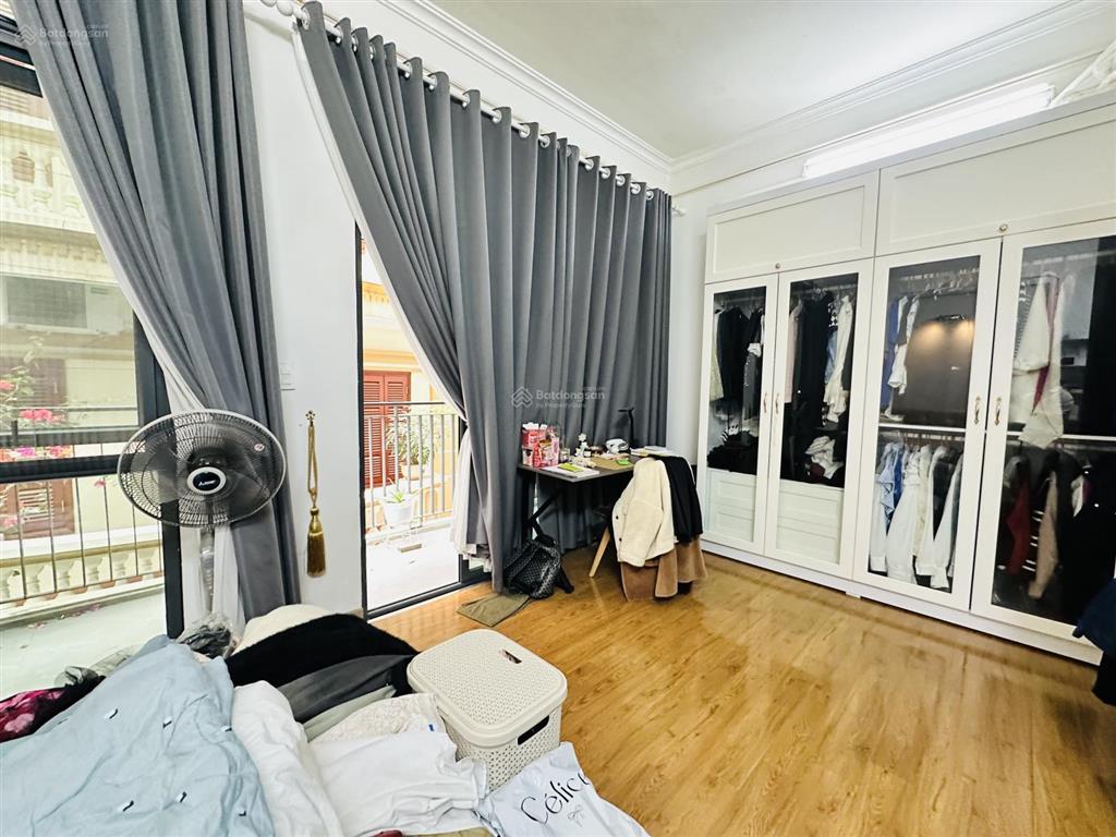 Hạ chào nhà mặt ngõ hoàng quốc việt ngõ thông kinh doanh ngõ ô tô full nội thấtnhỉnh 26 tỷ