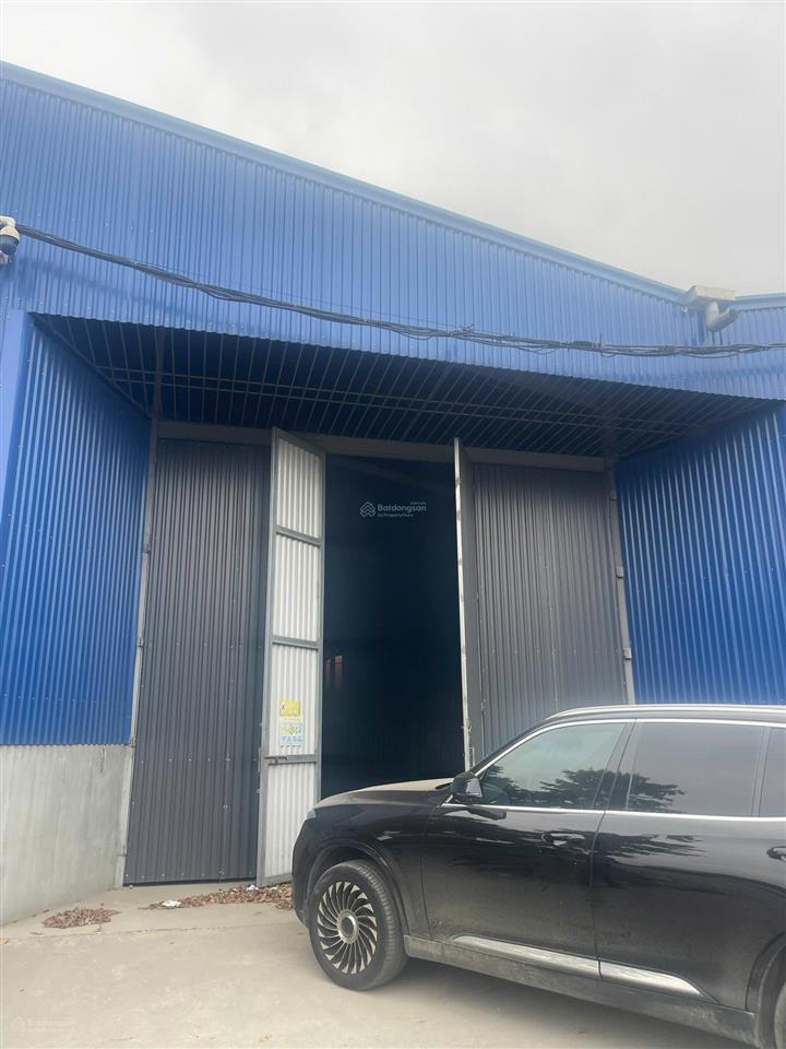 Mua đất tặng xưởng  mặt đường ql5  dt 1400m2, cho thuê kinh doanh ngay tạo dòng tiền  giá đầu tư