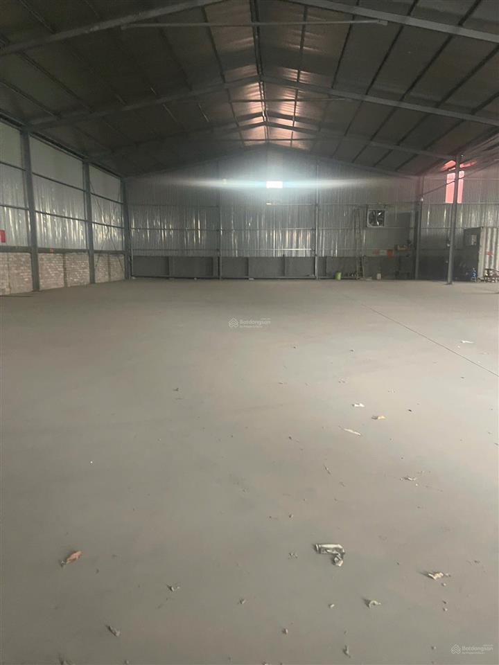 Mua đất tặng xưởng  mặt đường ql5  dt 1400m2, cho thuê kinh doanh ngay tạo dòng tiền  giá đầu tư