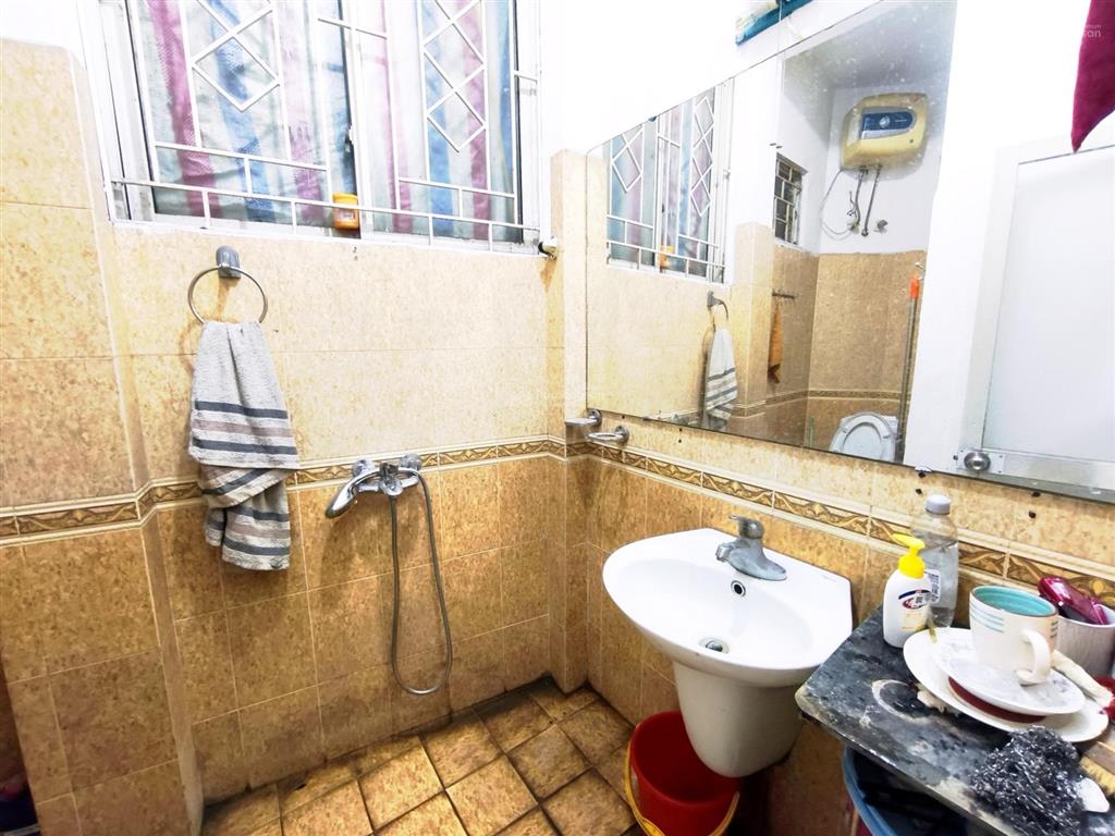 Siêu phẩm nguyễn khánh toàn  diện tích khủng 114m2  nhà đẹp ở ngaygiá nhỉnh 38 tỷ